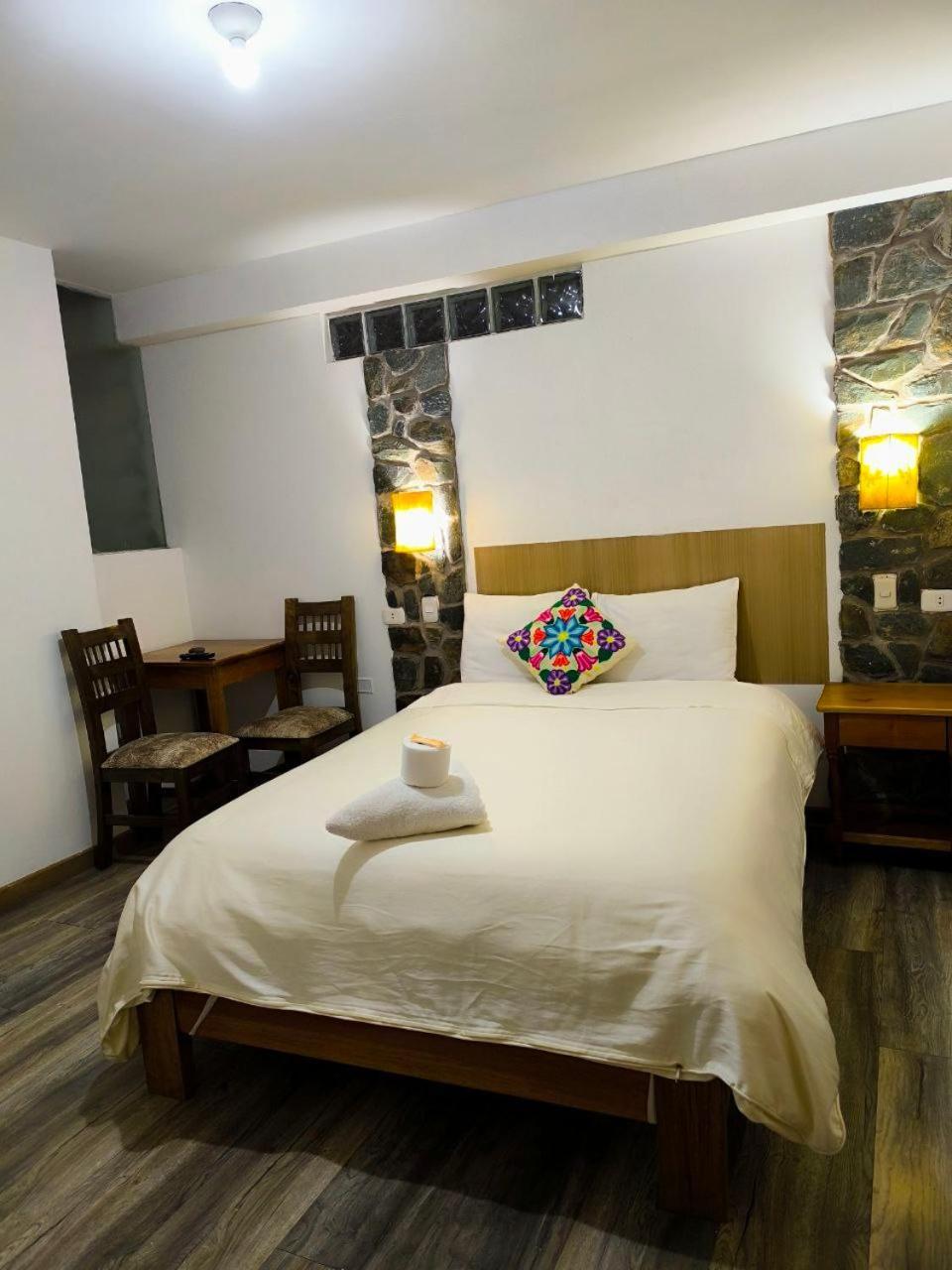 Hostal Balcon De Piedra Urubamba Buitenkant foto